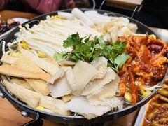 -大叹号啤酒屋·延边料理(建工店)