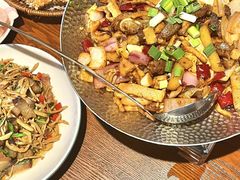 -唐师傅湘西名菜馆(武陵路店)