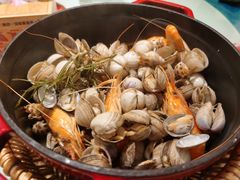 -千岛蚝高压锅生蚝·人参火锅(白云万达店)