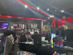 -ROG玩家国度(美罗城店)