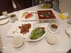 -国人川菜(李家村建东街店)