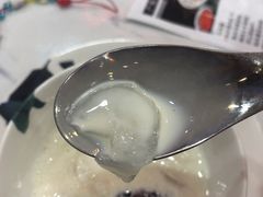 -香港粤北鼻咸食甜品(上海临港店)