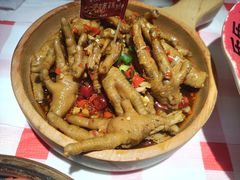 糯叽叽香辣鸡爪-乐乐大排档·30年老字号(浙江路店)
