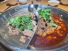 -大众跷脚牛肉馆·非遗传承单位(峨眉山店)