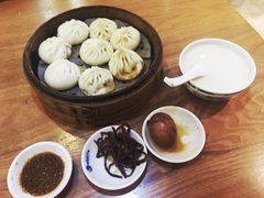 招牌包子-草包包子铺(宽厚里店)