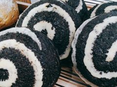 -焙丽拾光(麦凯乐直营店)