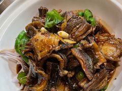 红烧鱼乔-董厨煨汤馆(车站路店)