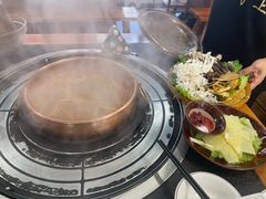 -阿山卓·野生菌火锅·纳西火塘烤肉