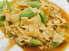 -朴小妹人参鸡汤火锅(长白山万达店)