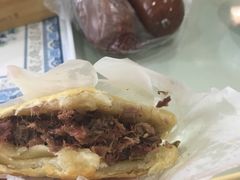 -闫家驴肉老店(华电一校店)