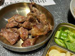 -草家酱蟹炭火烤肉店(珲春南路二店)