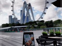 -星巴克臻选(深圳欢乐港湾店)
