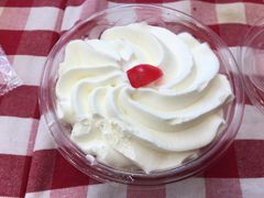 -红宝石·鲜奶小方·海派西点房(丰庄店)