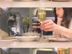-MOMENT湖景餐厅(解放路店)