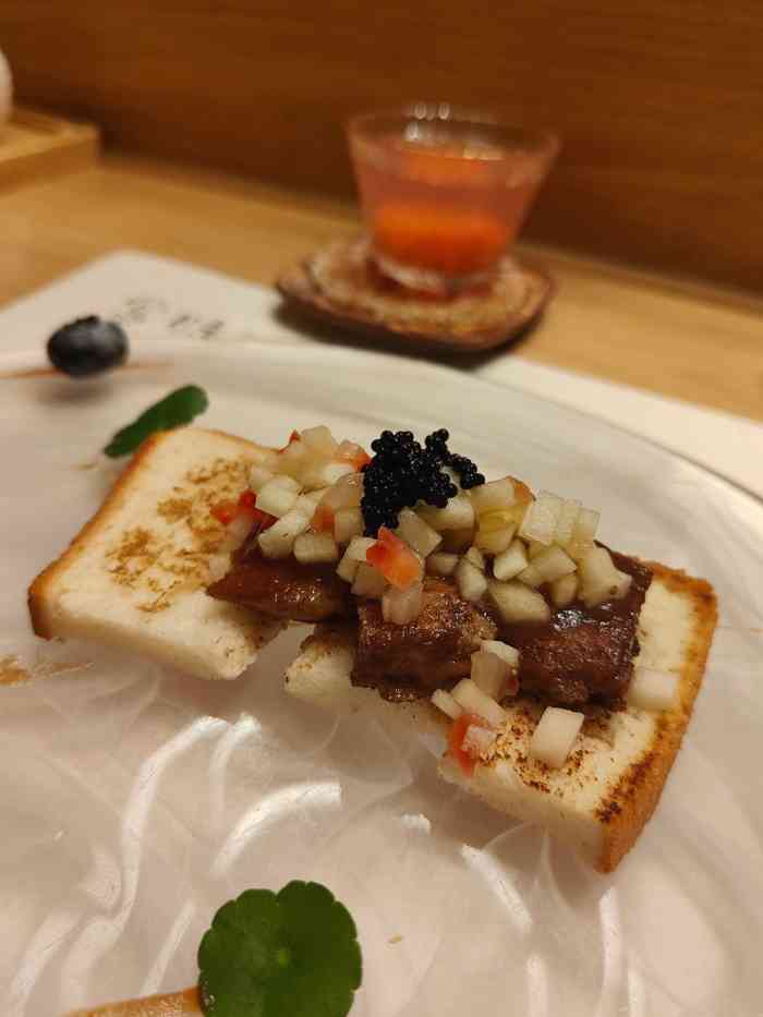 莺时toki(宝龙一城店)-"最爱的是和牛卷,个人口味七分熟,里面还包.