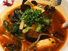 -渝是乎酸菜鱼(龙旗购物中心店)