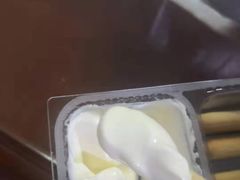 -家乐福(古北店)