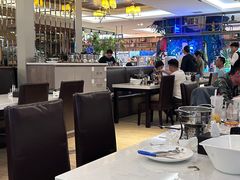 -腾阁自助餐厅(朝林广场店)