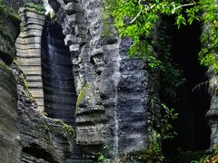 -梭布垭石林景区