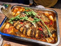 -老街烧烤大排档·地道湖北菜·龙虾馆(汉口火车站店)