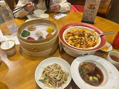 -乐忻皇朝(上海中心大厦店)