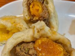 咸蛋黄超人包-老陶包子铺(南大西南村店)