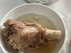 -周震馄饨
