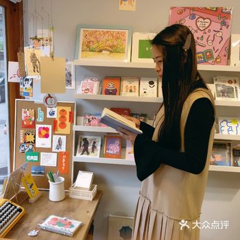柿子巷 大隐于市的文艺小巷