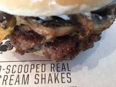 -FATBURGER 特富客汉堡(外交公寓店)