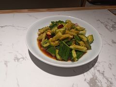 -关东小磨东北菜(漕河泾印象城店)