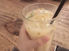 -灵意咖啡·西班牙美食(汕头金平万达广场店)