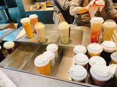 -喜茶(北京华贸购物中心店)