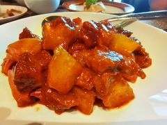 弄堂焖牛腩-十里弄堂(K11店)