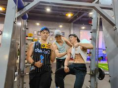 -AK健身普拉提拉伸私教馆(中八店)