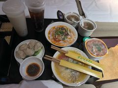 -金色印象·4K影院式足体养生(南坪桃源店)
