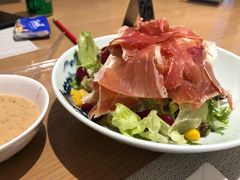 西班牙火腿蔬菜沙拉-宴会中心