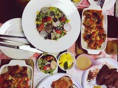 -樱花里音乐餐吧·牛扒椰子鸡(东圃店)