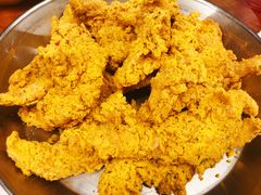 -BHC炸鸡(明洞总店)