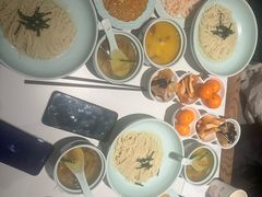 -裕兴记•蟹黄面馆(人民广场店)