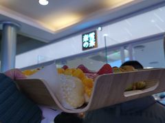 -奈雪的茶(亨特国际广场店)