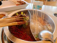玉林串串特色鸳鸯锅-玉林串串香(九号天地店)