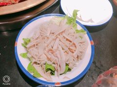 -王婆乔鲜鱼自助火锅(蜀汉路店)