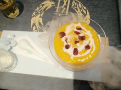-燕庭·纯燕窝·甜品下午茶(南京西路店)