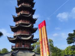 -龙华寺