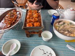 -自游人·美食一楼