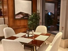 -南湖名都·景湖轩全日制餐厅·海鲜自助·东南亚风味·临湖而食