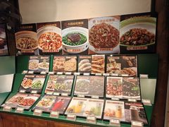 -湘力力小院·鱼汤泡饭(枫林路店)