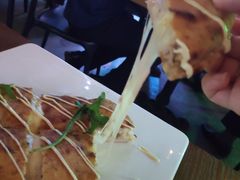爆浆金枪鱼披萨-造精酿餐厅