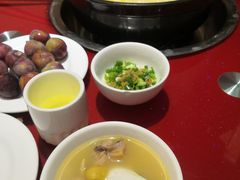 -蜀中吴养生板栗鸡(会展店)