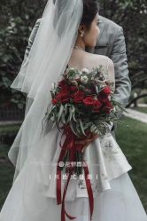 -花轿喜屋婚礼策划